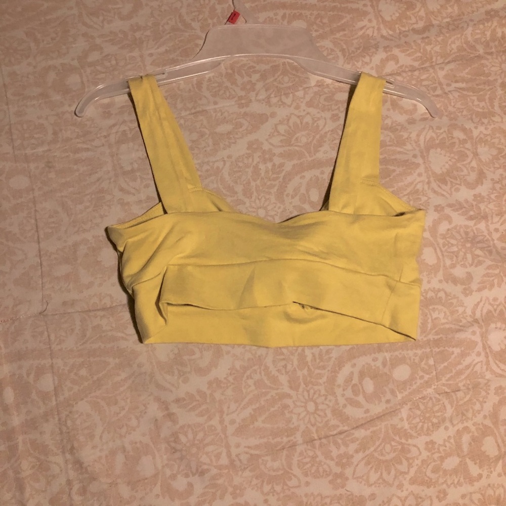 Crop top - Picture 1 of 2